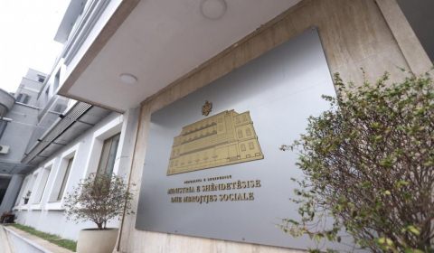 Realizimi i projektit 32.1 mln euro i Shendetesise: Ministria kerkon konsulent